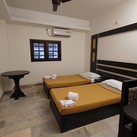 Hotel Park Avenue Kochi Eksteriør bilde