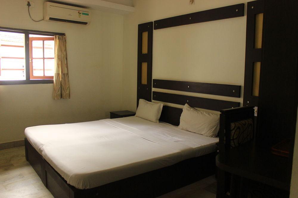 Hotel Park Avenue Kochi Eksteriør bilde