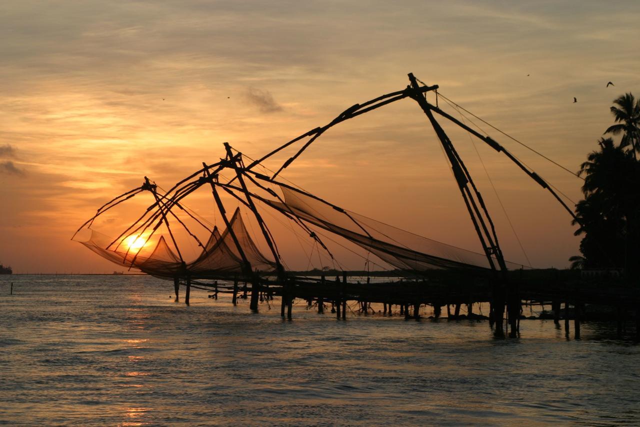 Hotel Park Avenue Kochi Eksteriør bilde