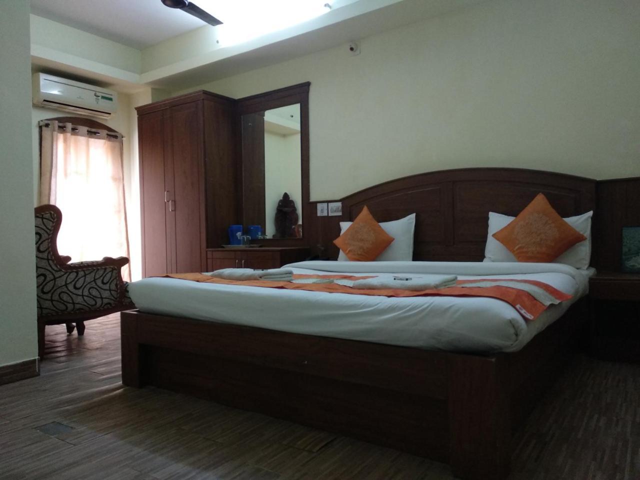 Hotel Park Avenue Kochi Eksteriør bilde