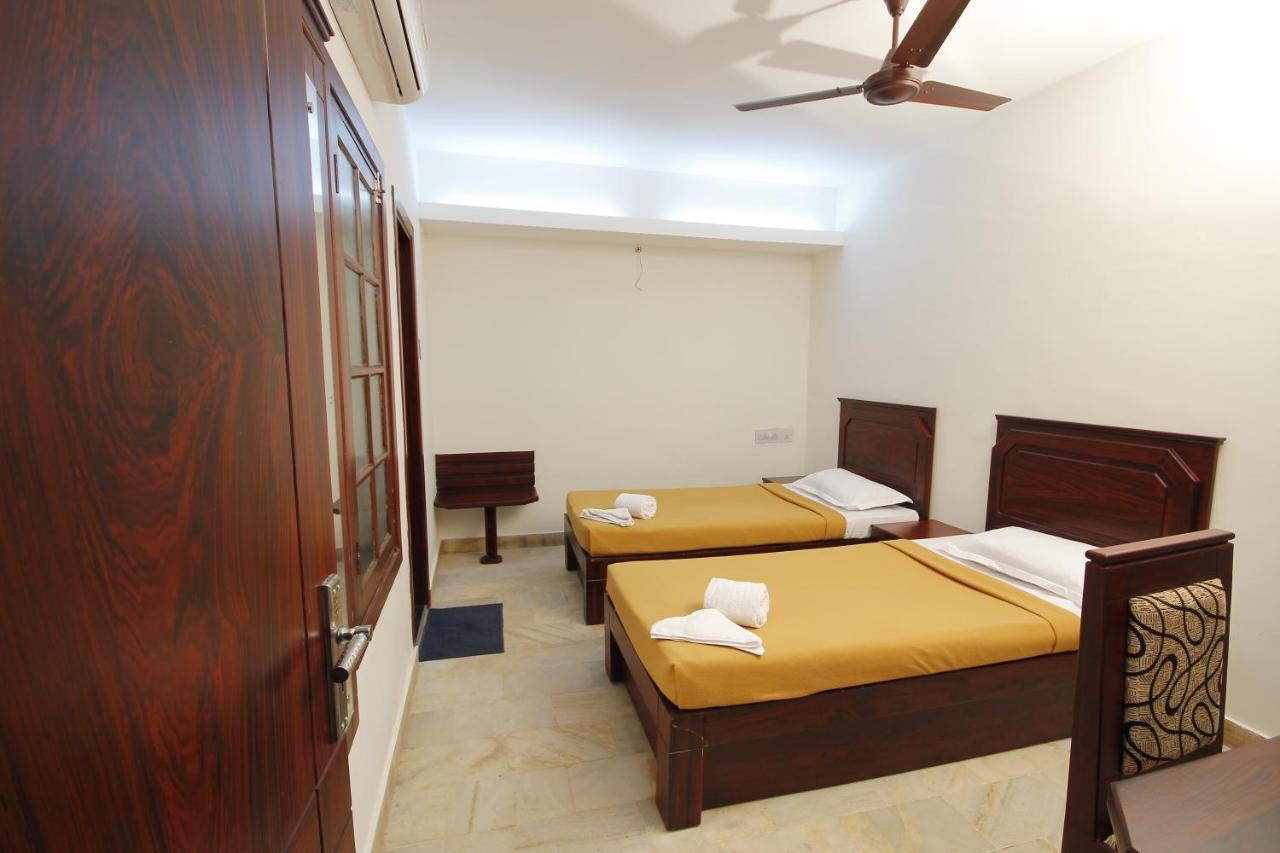Hotel Park Avenue Kochi Eksteriør bilde