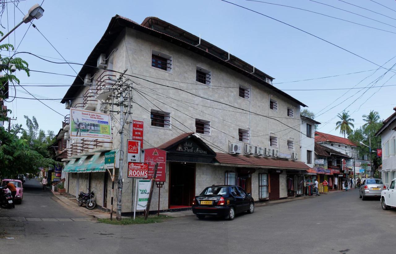 Hotel Park Avenue Kochi Eksteriør bilde